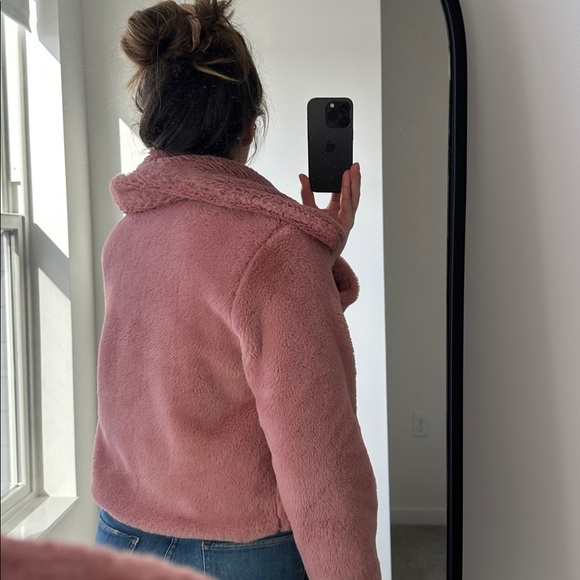 Simplee Jacket - Picture 4 of 7